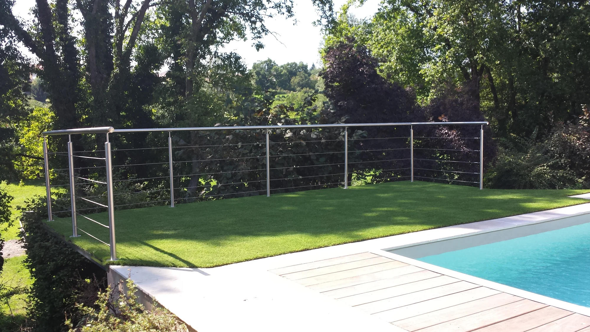 Barri&egrave;re piscine verre